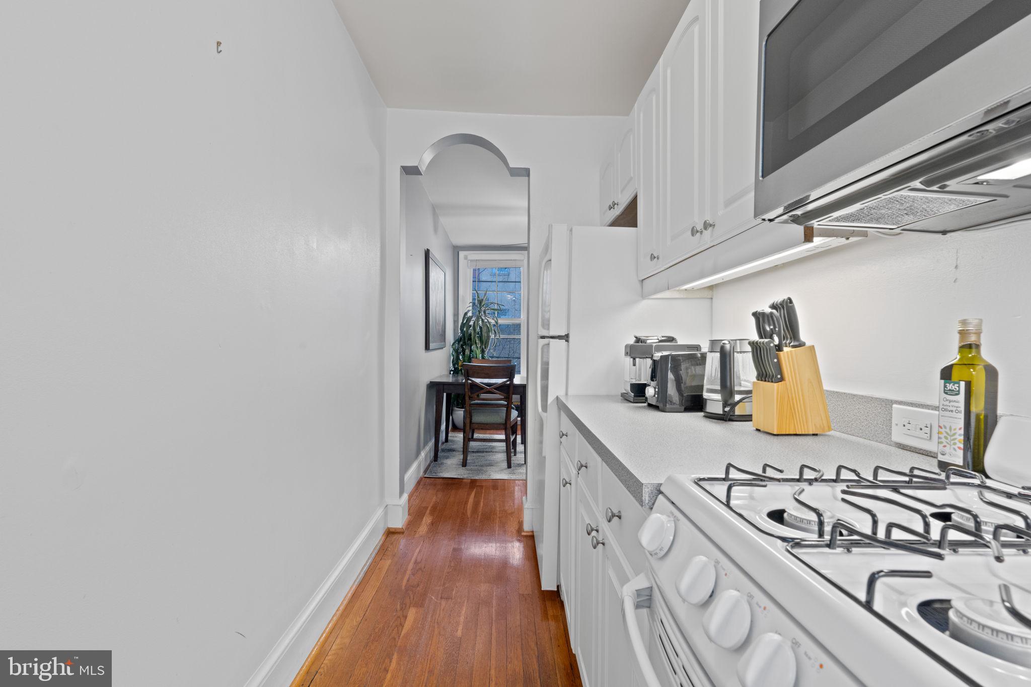 1816 T Street Northwest Washington, DC 20009 - Photo 21 of 40