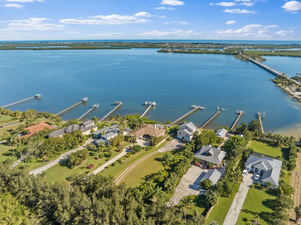 8820 44th Avenue Sebastian, FL 32958 - Photo 5 of 31