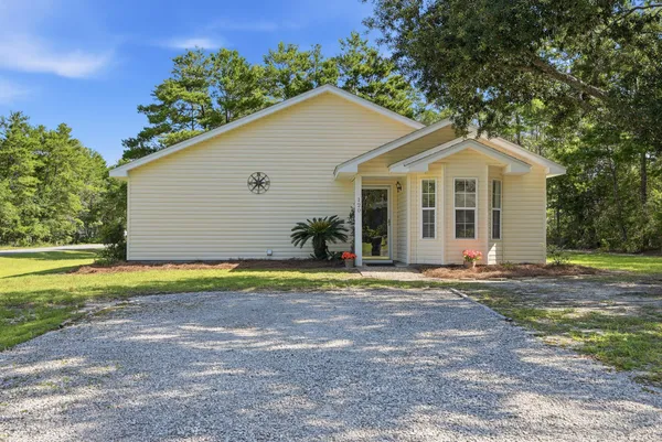 $320,000 | 120 Magnolia Landing Drive, Freeport, FL 32439
