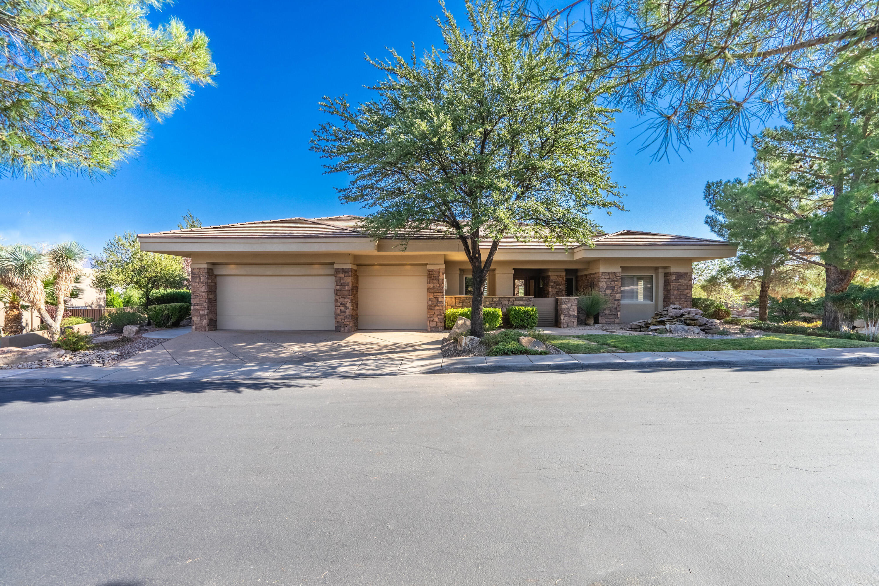 2155 Topaz Way St. George, UT 84790 - Photo 1 of 1 2155 Topaz Way-001