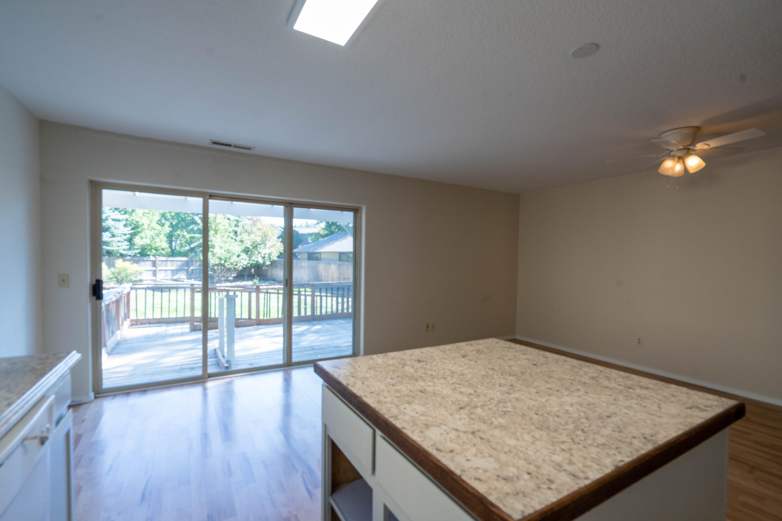 61148 Benham Road Bend, OR 97702 - Photo 29 of 48 DSC08457-HDR