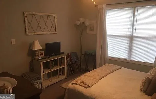 $3,000 | 2070 Lakeside Drive, Athens, GA 30605