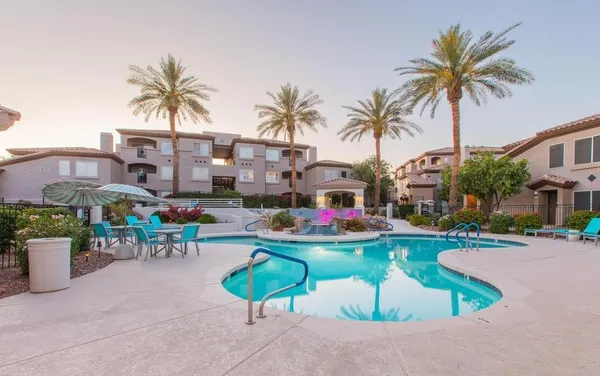 $2,000 | 3236 East Chandler Boulevard, Unit 1040, Phoenix, AZ 85048