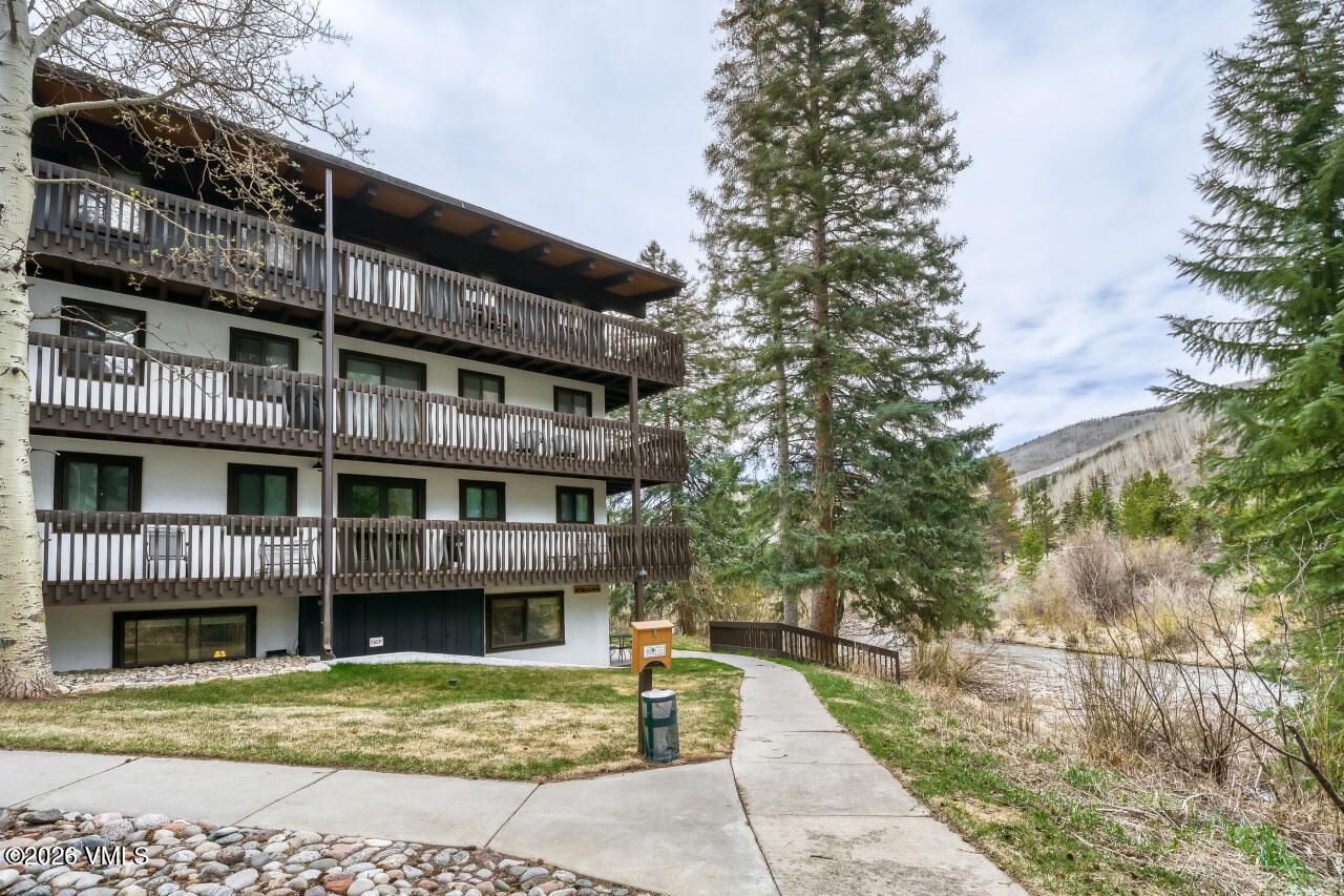 4600 Vail Racquet Club Drive, Unit 4 Vail, CO 81657 - Photo 9 of 15 Exterior Rear (2)