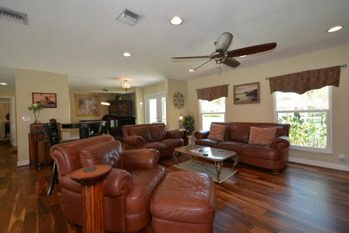 880 Southwest 16th Street Boca Raton, FL 33486 - Photo 2 of 27 2