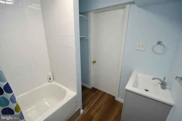 $625,000 | 200 Charlann Circle, Cherry Hill, NJ 08003