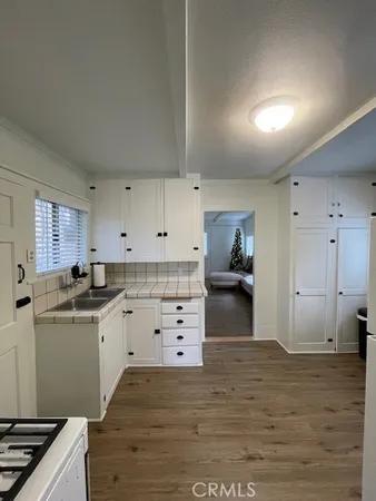$229,900 | 23752 Inspiration, Crestline, CA 92325