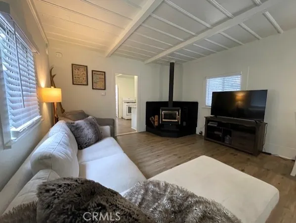 $229,900 | 23752 Inspiration, Crestline, CA 92325