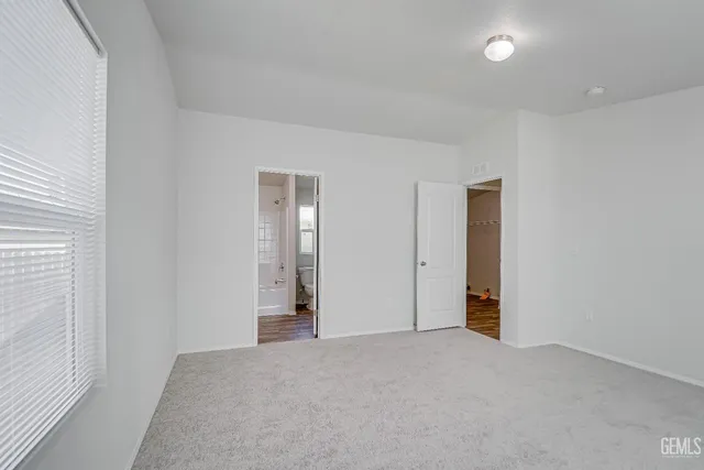 an empty room with an entryway