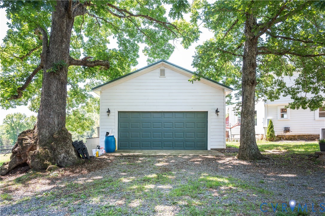 9366 Skipwith Road Skipwith, VA 23968 - Photo 8 of 57