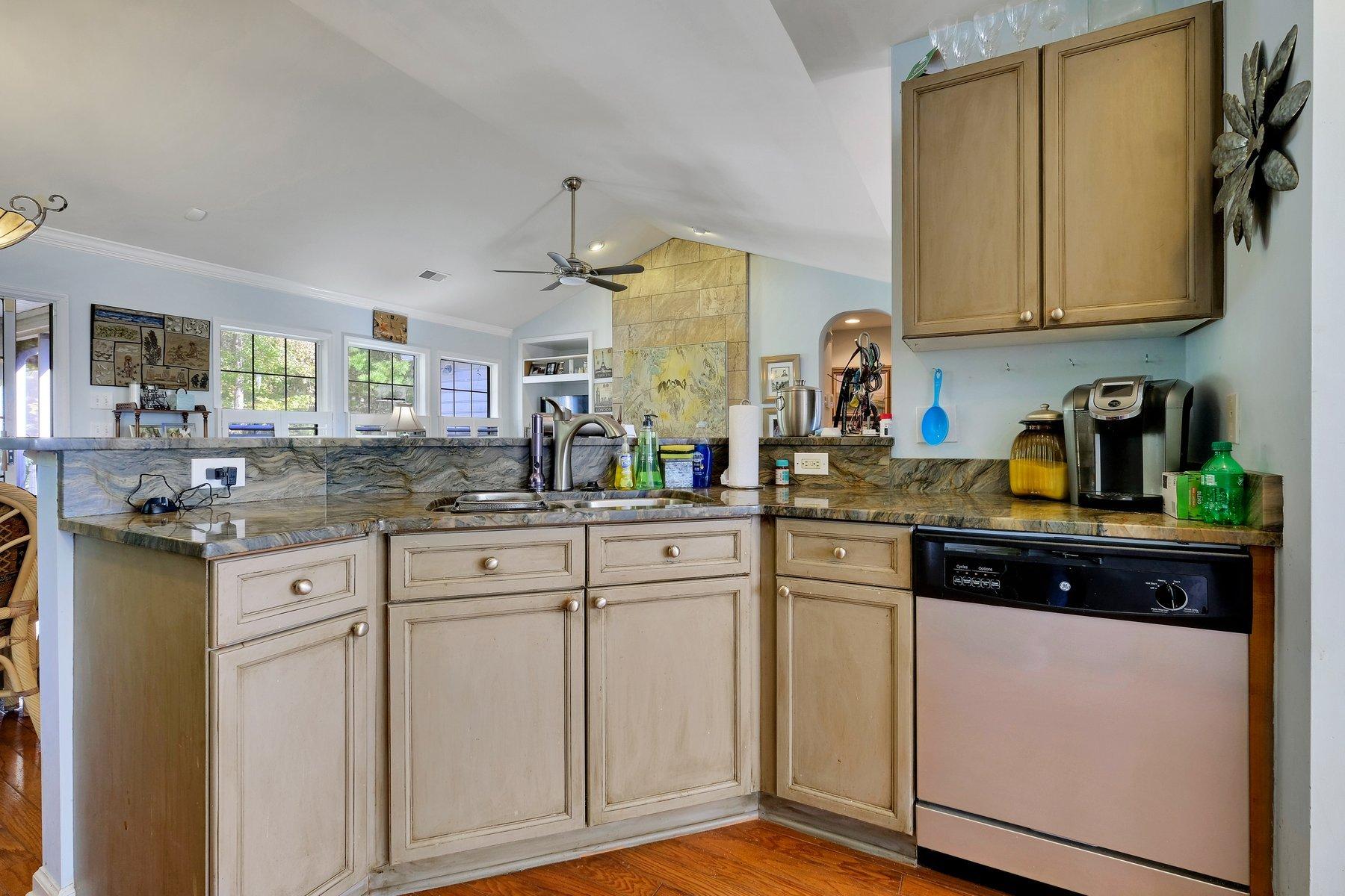 821 Bent Hickory Road Charleston, SC 29414 - Photo 13 of 31 020-821BentHickoryRoad-Charleston-SC-294