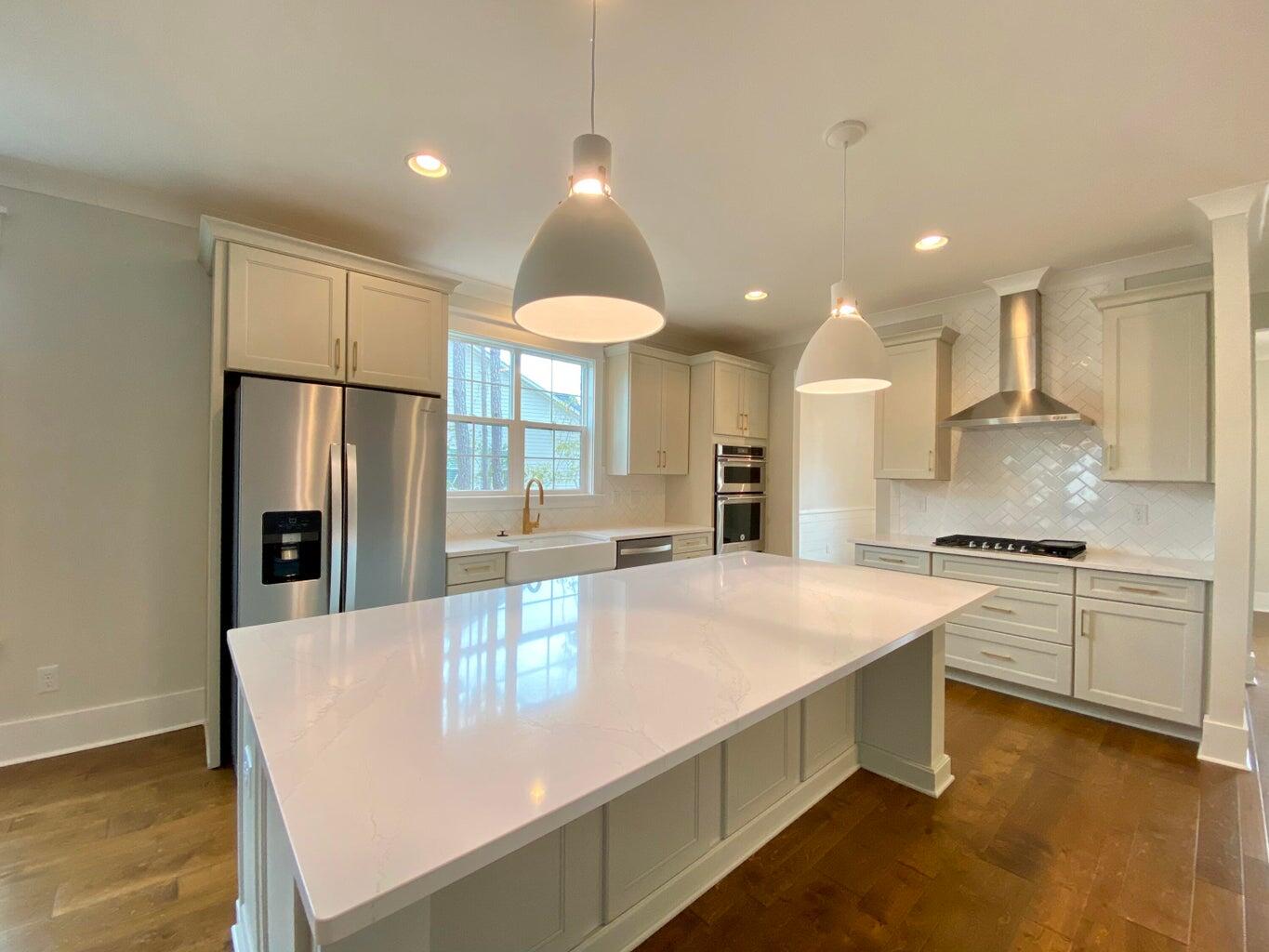 478 Woodspring Road Mount Pleasant, SC 29466 - Photo 8 of 35 w8