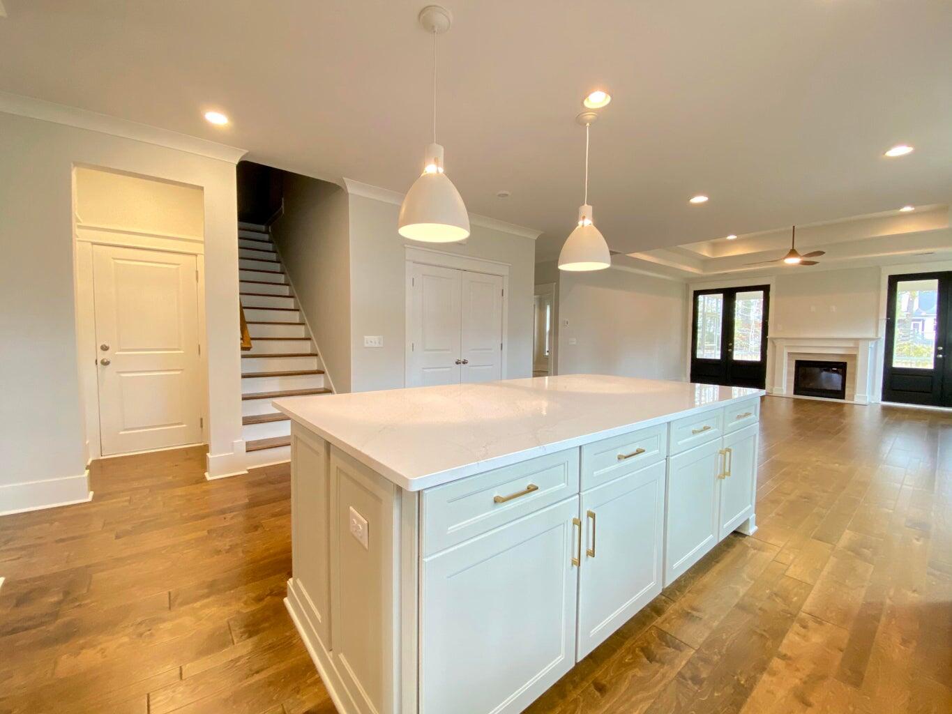 478 Woodspring Road Mount Pleasant, SC 29466 - Photo 10 of 35 w10