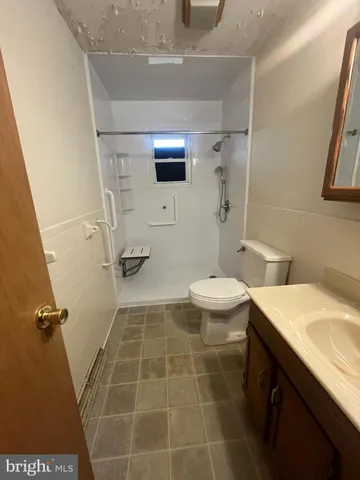 $1,400 | 335 Fairmount Avenue, Waynesboro, PA 17268