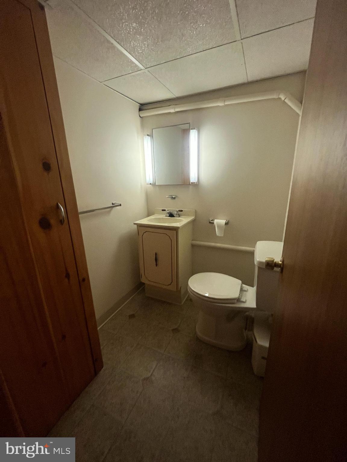 335 Fairmount Avenue Waynesboro, PA 17268 - Photo 16 of 28