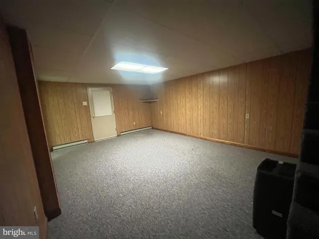 $1,400 | 335 Fairmount Avenue, Waynesboro, PA 17268