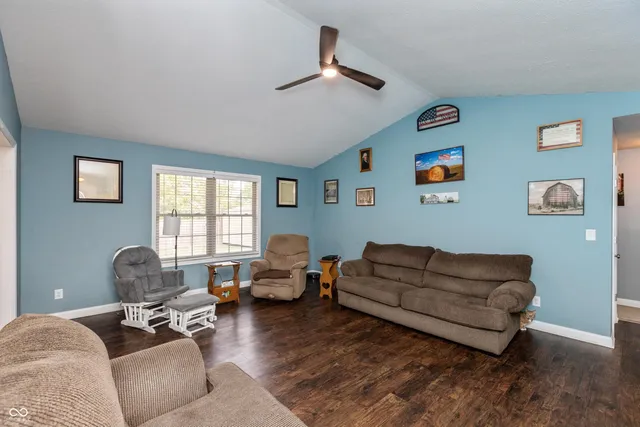 $269,900 | 1839 Richards Drive, Seymour, IN 47274