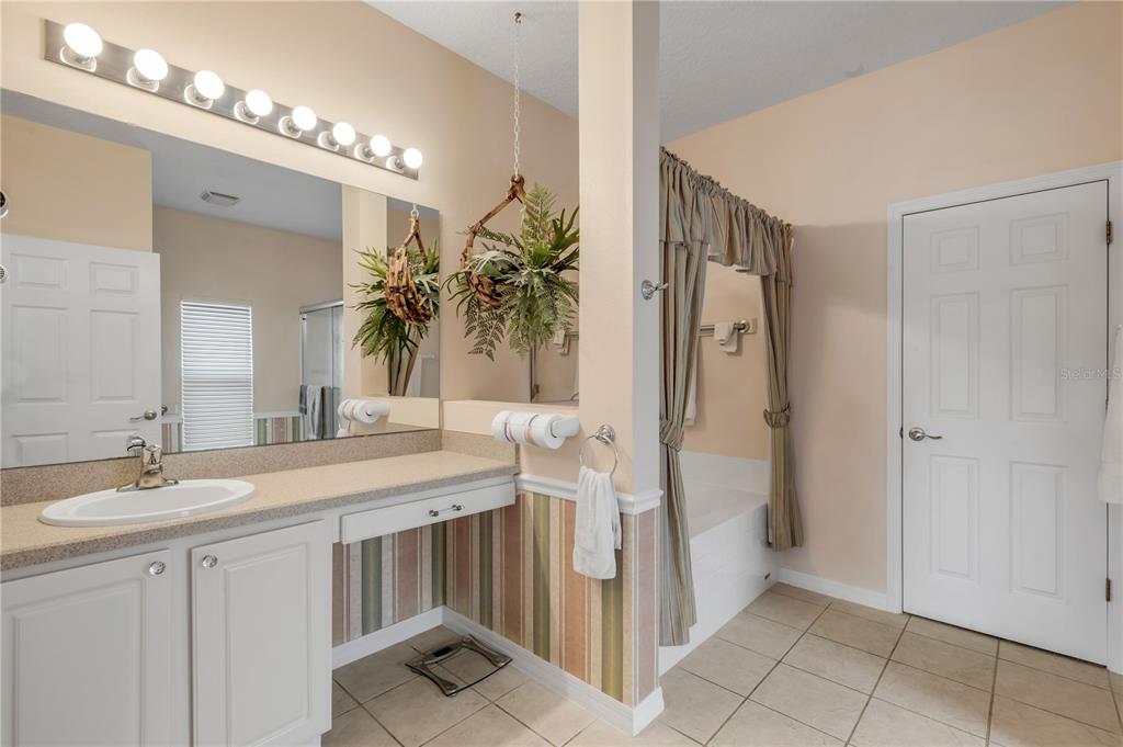 349 Mariners Gate Drive Edgewater, FL 32141 - Photo 26 of 62