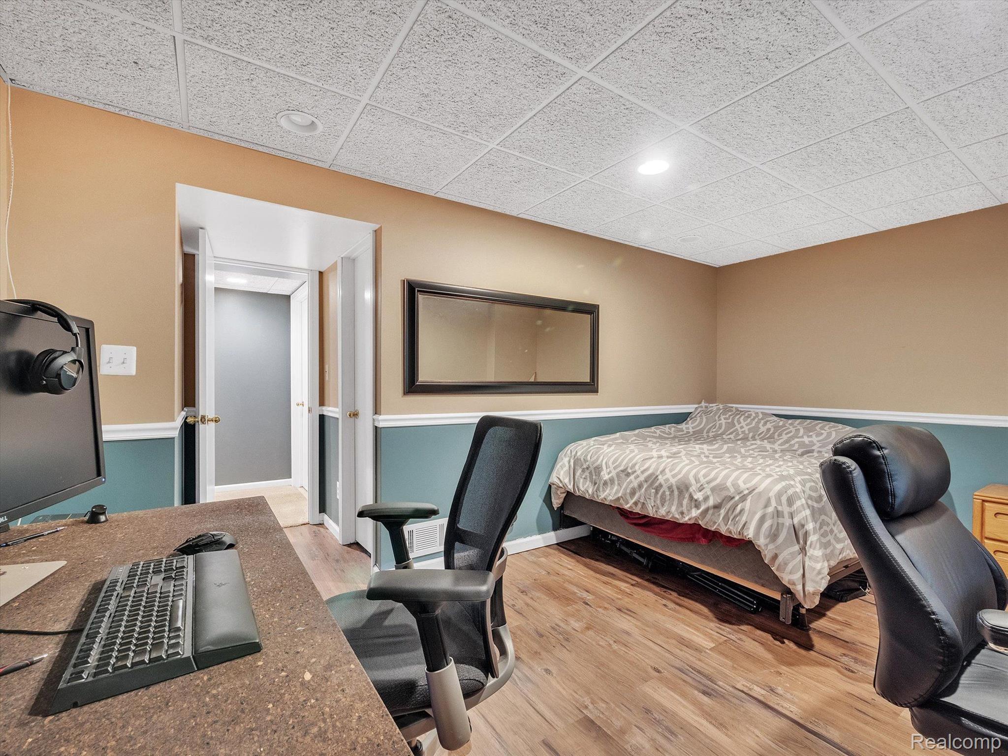 1818 Fox Ridge Drive Howell, MI 48843 - Photo 23 of 42 Gallery Image 23