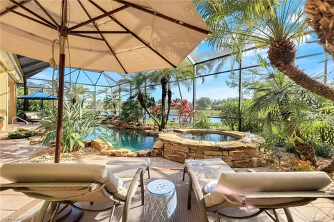 a view of outdoor space yard and patio