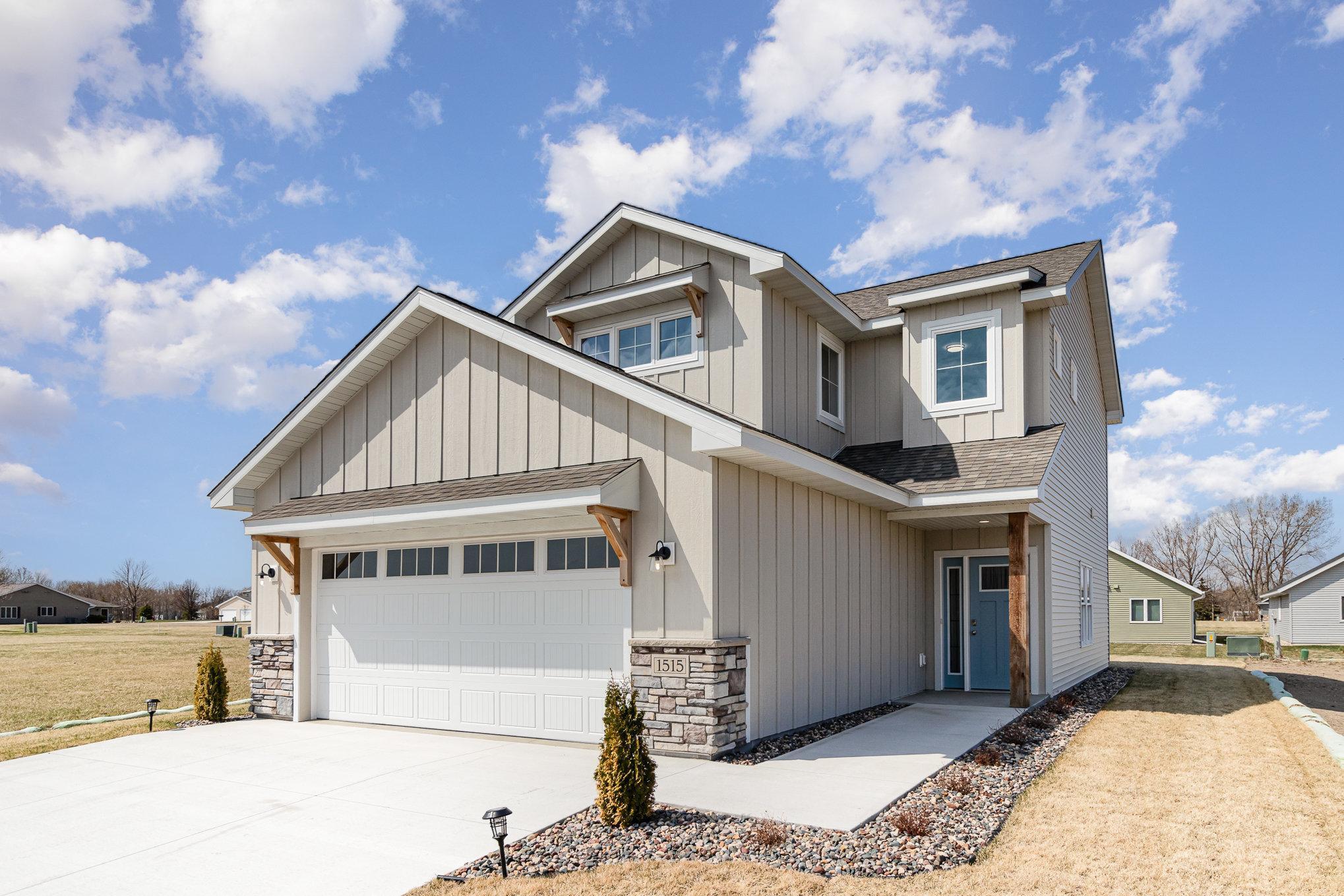 1515 Ranger Drive North Glencoe, MN 55336 - Photo 2 of 28