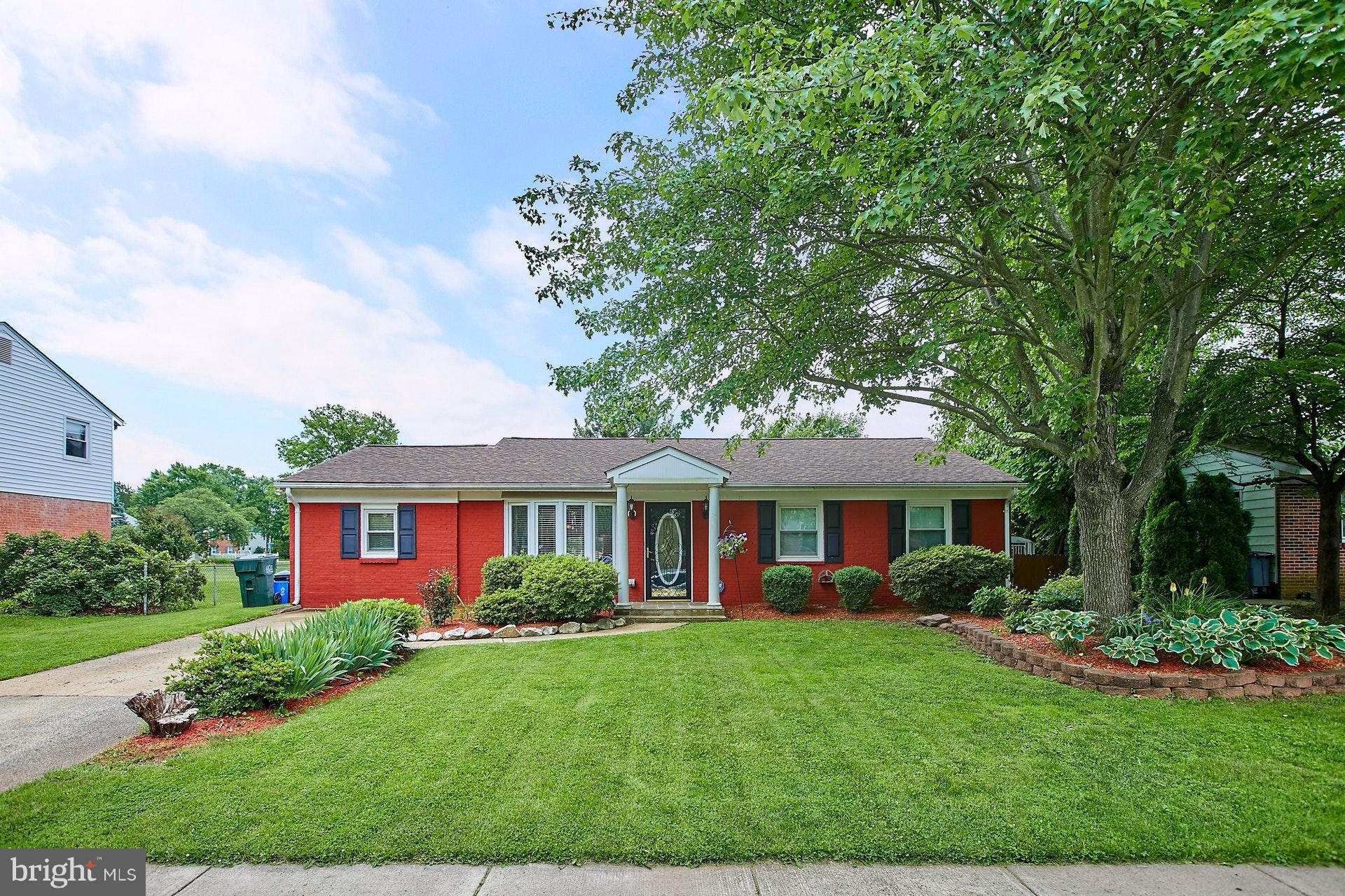 4119 Lees Corner Road Chantilly, VA 20151 - Photo 1 of 30 Exterior (Front)