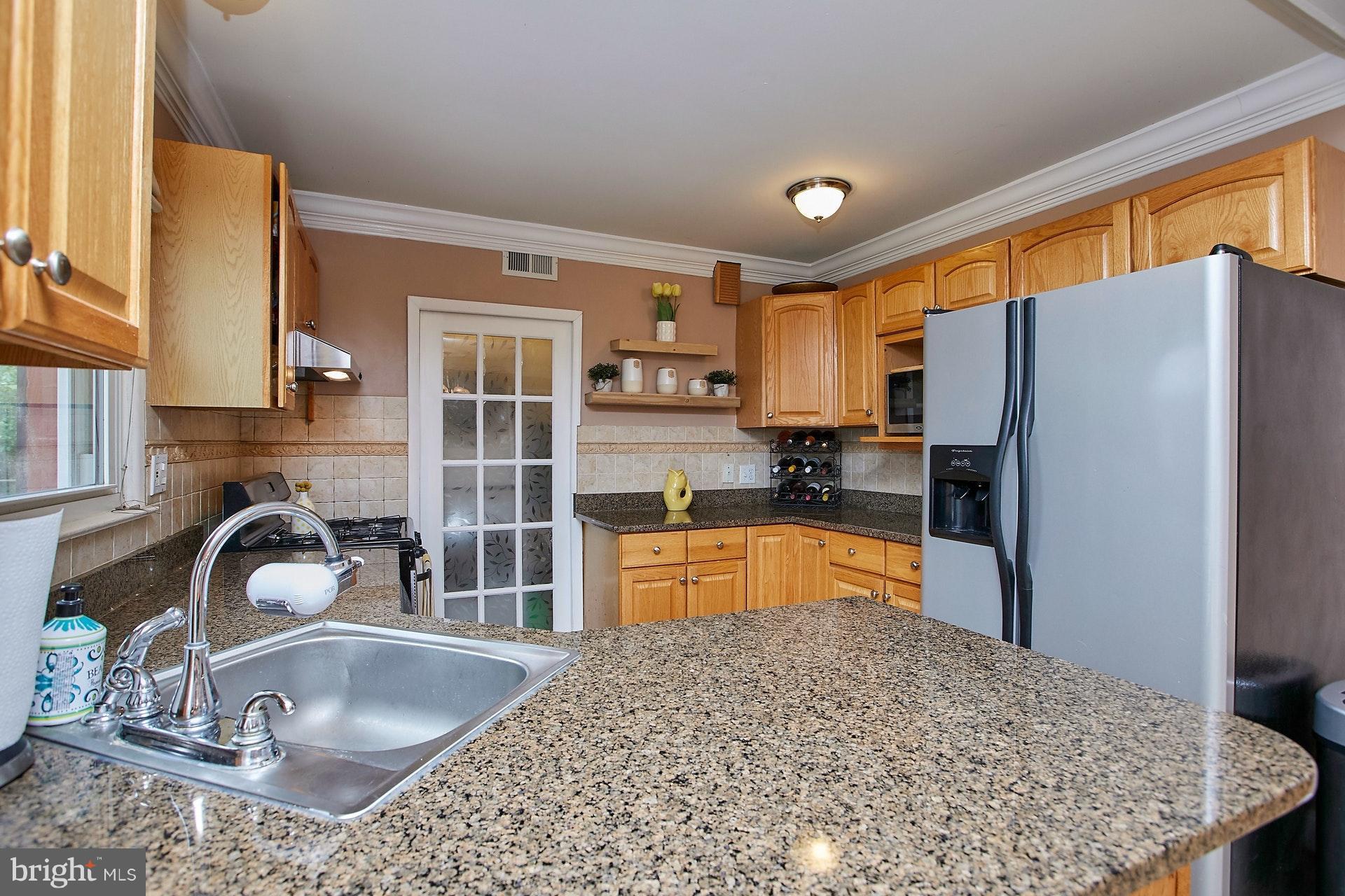 4119 Lees Corner Road Chantilly, VA 20151 - Photo 12 of 30 Kitchen