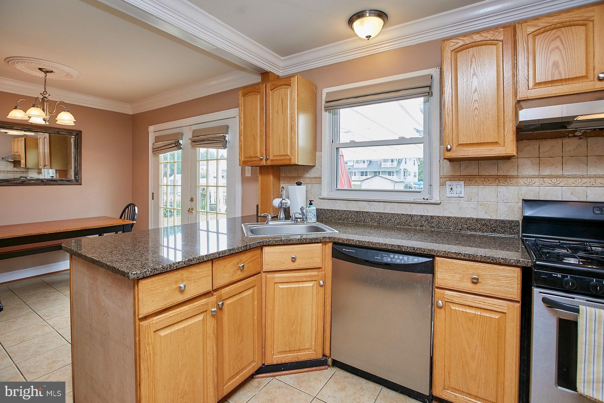 4119 Lees Corner Road Chantilly, VA 20151 - Photo 13 of 30 Kitchen