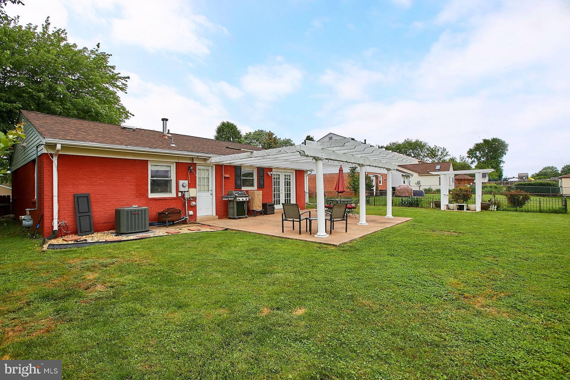 4119 Lees Corner Road Chantilly, VA 20151 - Photo 29 of 30 Fully Fenced Backyard