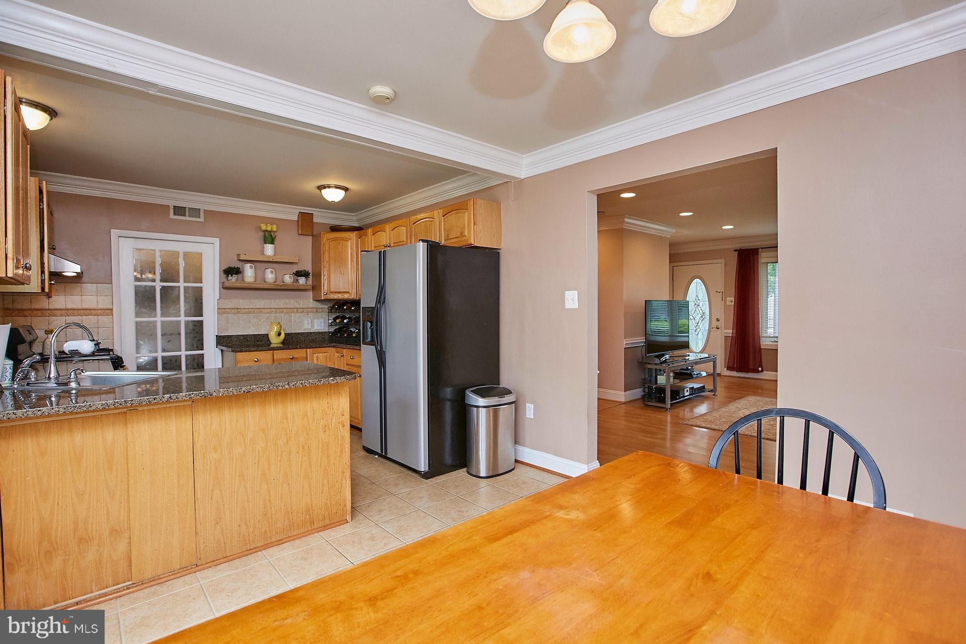 4119 Lees Corner Road Chantilly, VA 20151 - Photo 10 of 30 Dining Room
