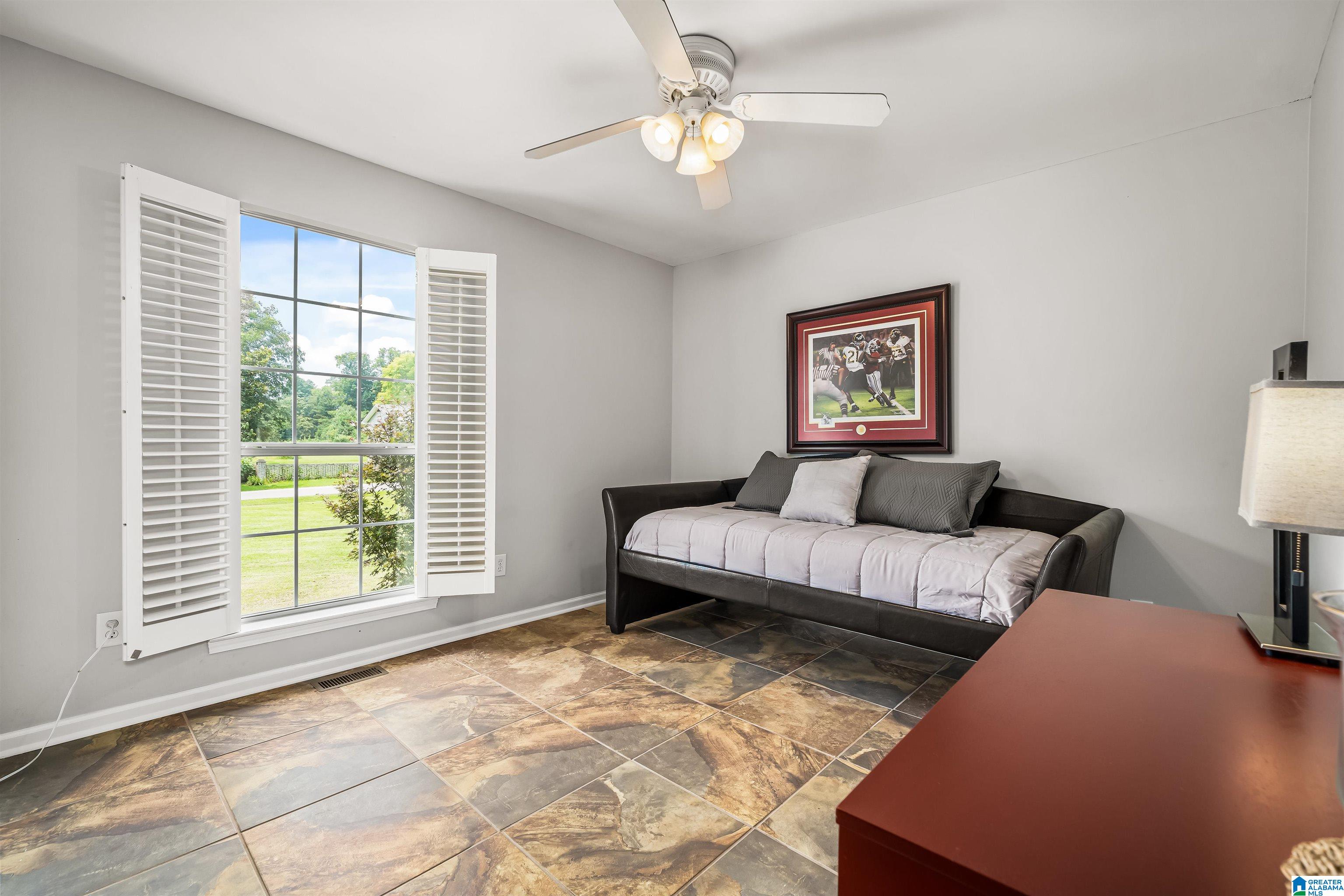 1015 Leonard Road Fultondale, AL 35068 - Photo 17 of 39