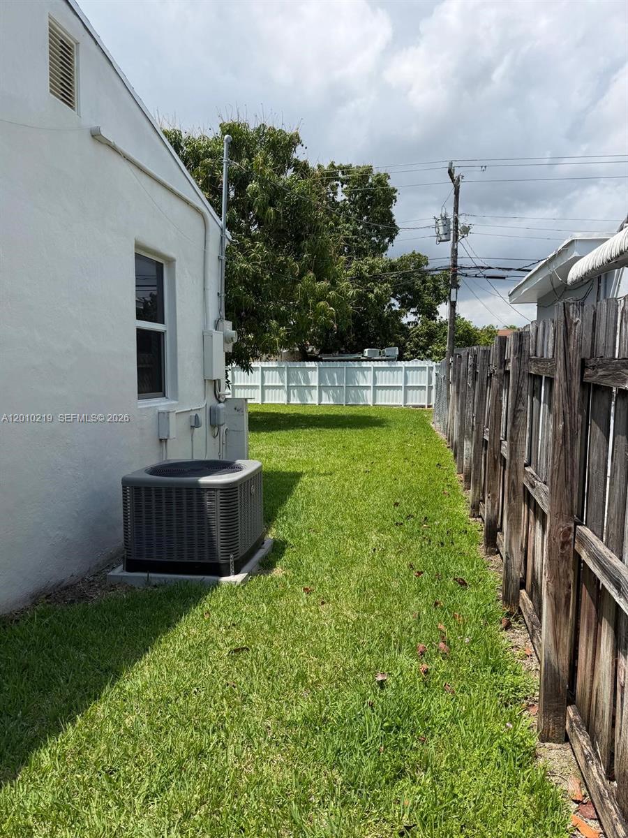 4871 Southwest 5th Terrace, Unit 4871 Miami, FL 33134 - Photo 17 of 24