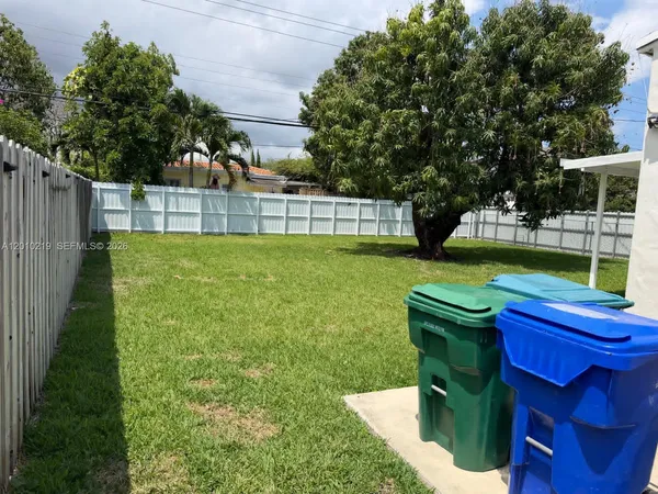 $3,000 | 4871 Southwest 5th Terrace, Unit 4871, Miami, FL 33134