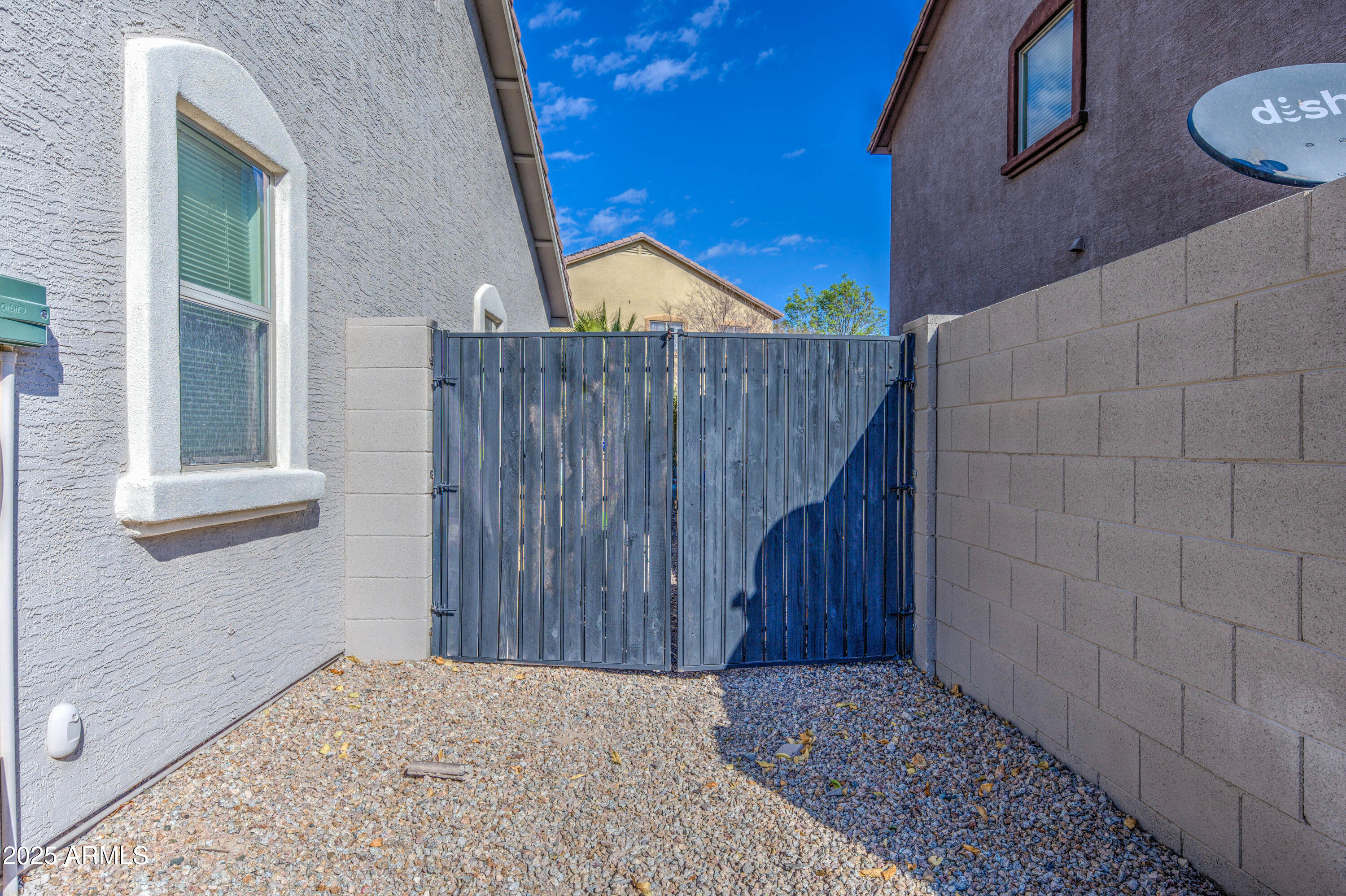9778 Barley Road Florence, AZ 85132 - Photo 4 of 58 RV Gate