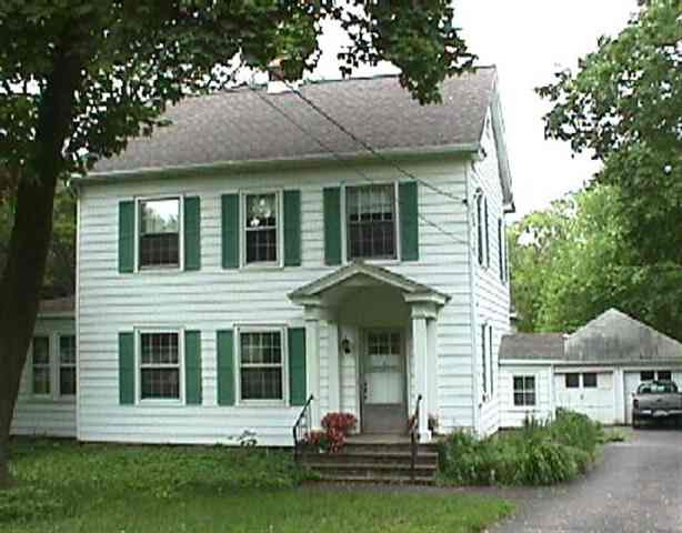 914 Randall Road Niskayuna, NY 12309 - Photo 1 of 6 Photo 1
