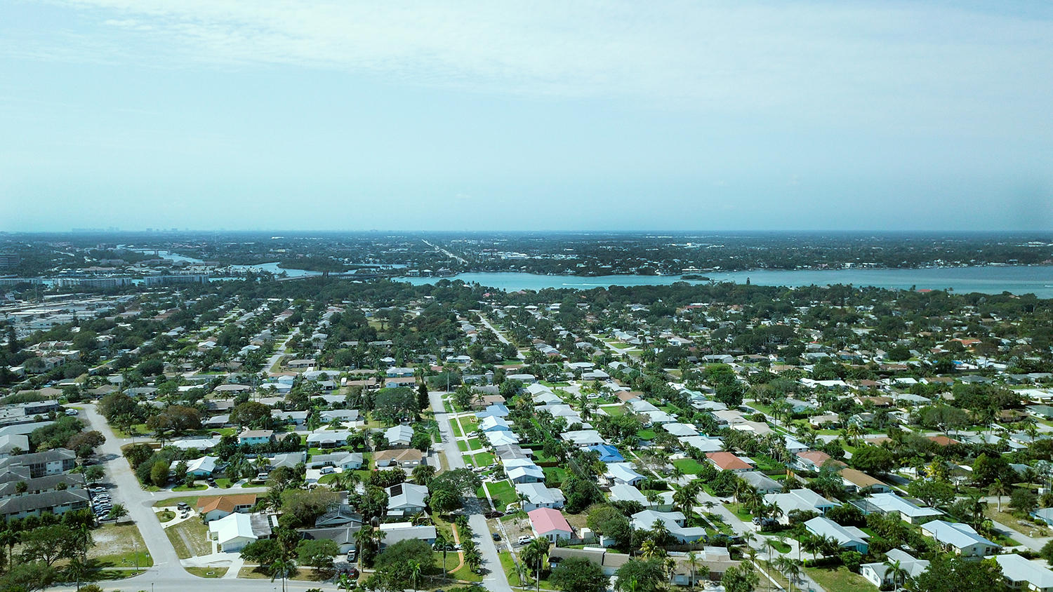 68 Willow Road Tequesta, FL 33469 - Photo 34 of 49 proximity to River