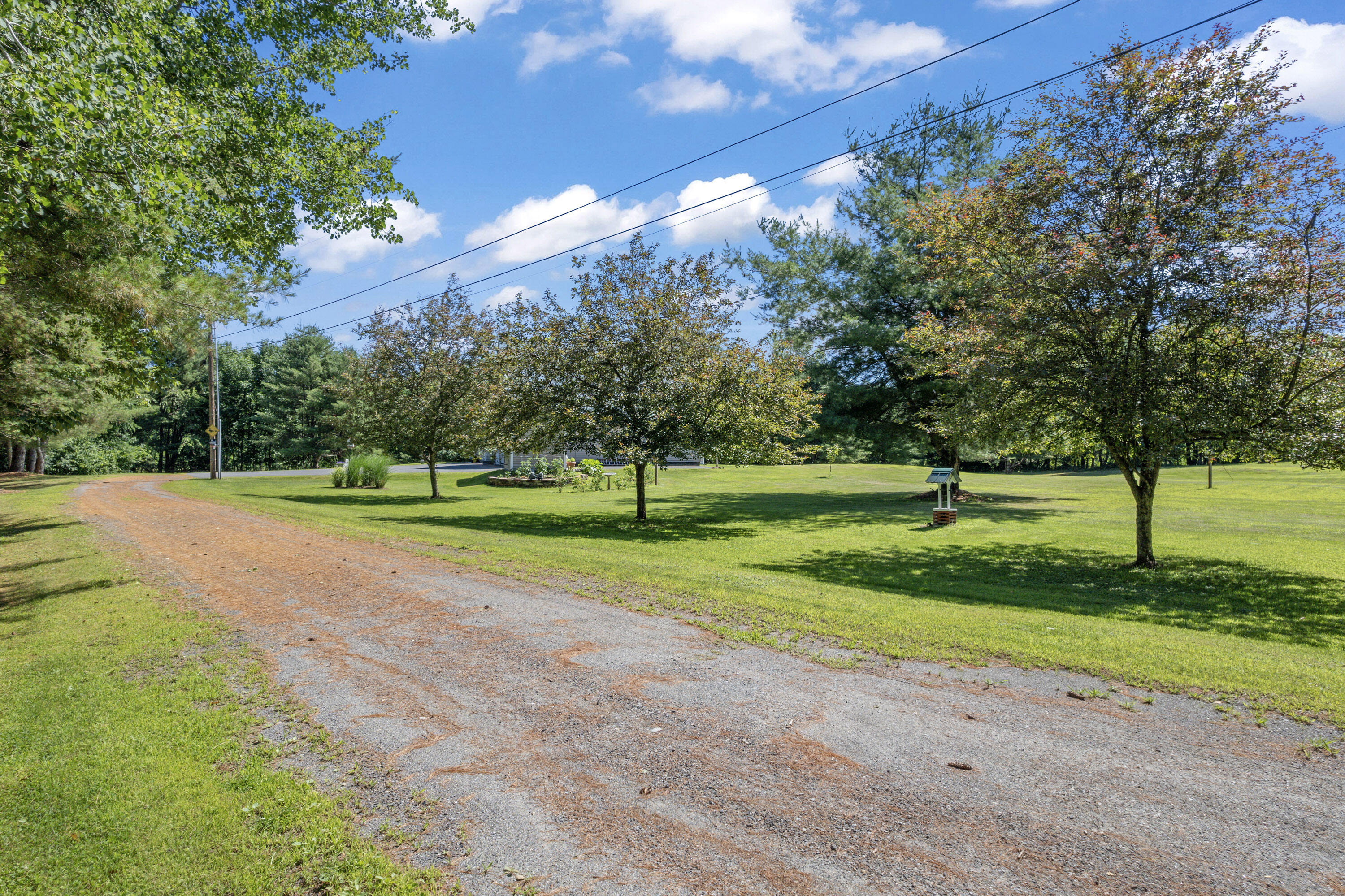 43 Pike Road Winslow, ME 04901 - Photo 3 of 64 43 Pike Rd_107