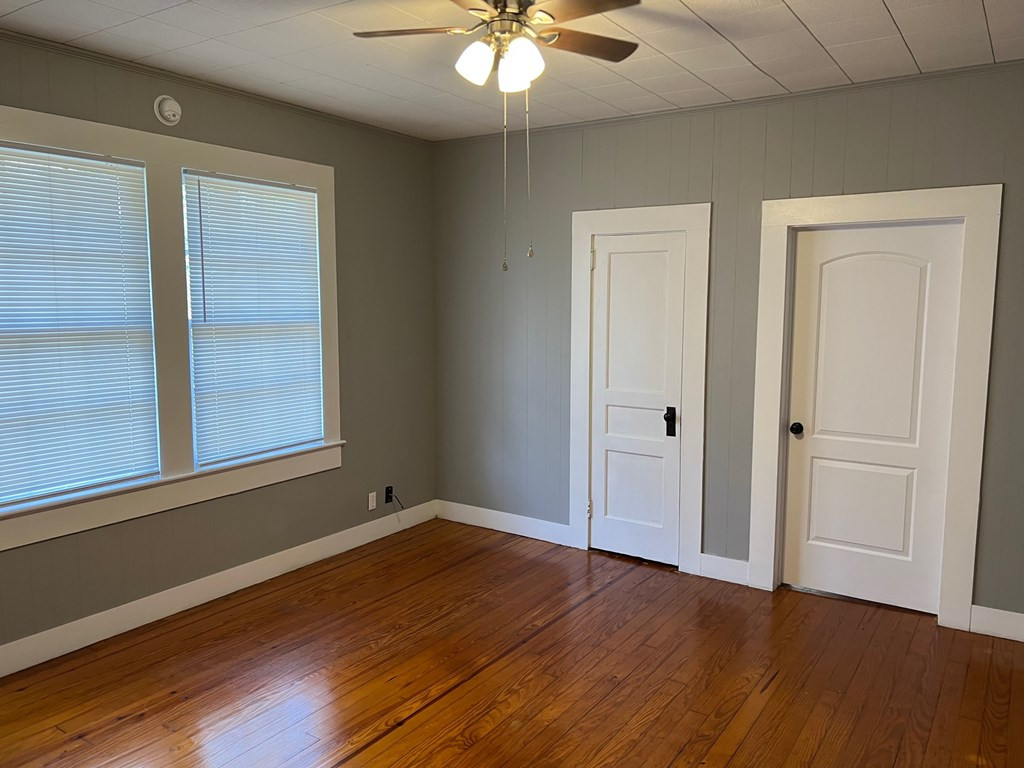 1025 Carr Road McComb, MS 39648 - Photo 13 of 21 Middle bedroom