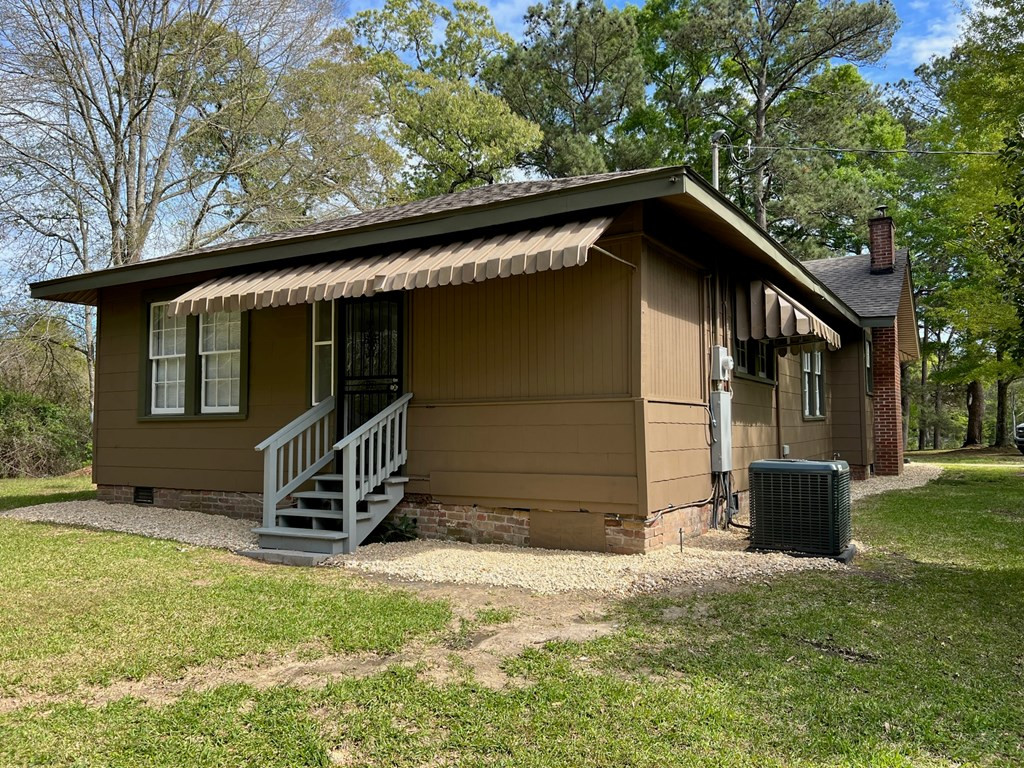 1025 Carr Road McComb, MS 39648 - Photo 15 of 21 Rear of home