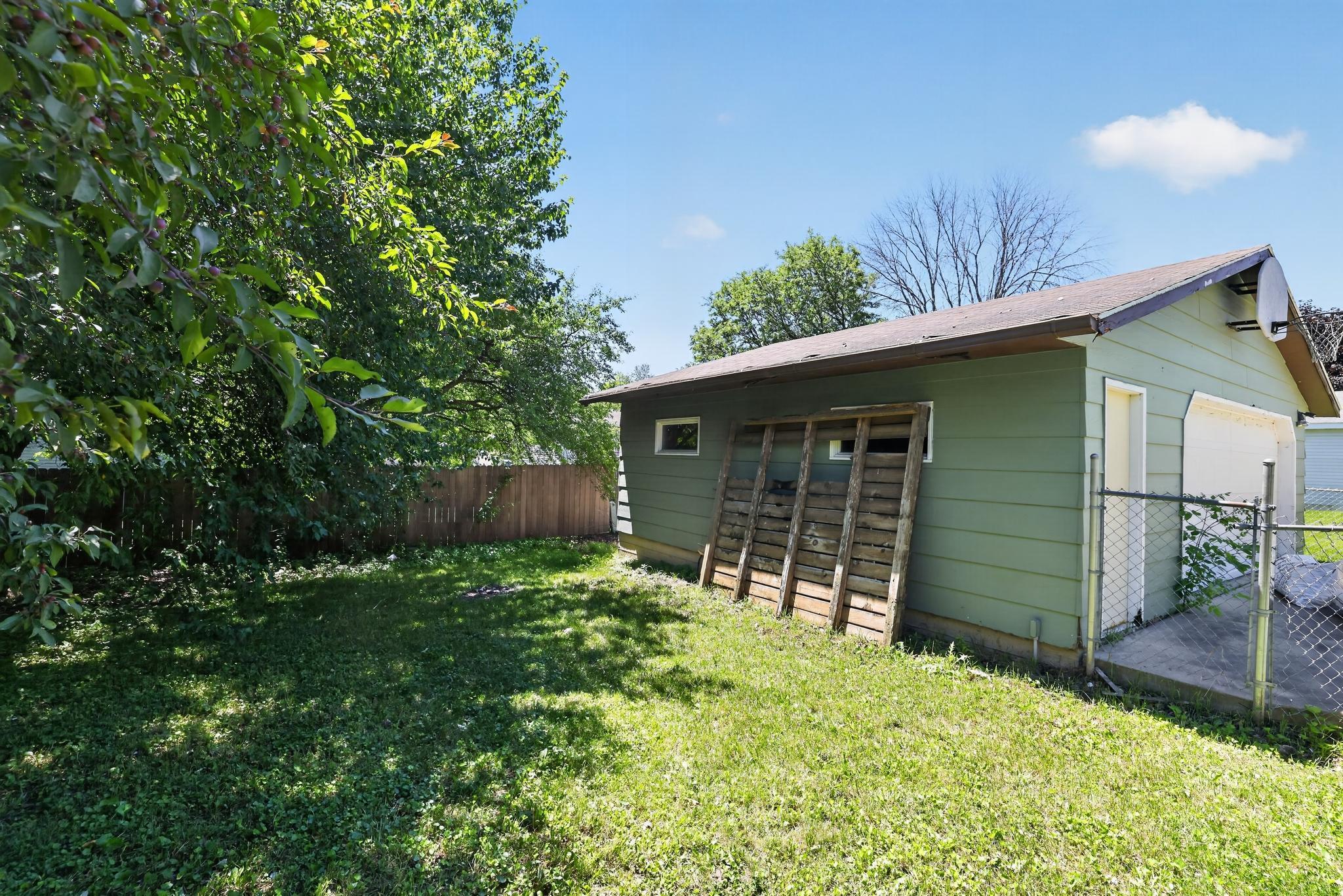 2068 48th Street Northwest Rochester, MN 55901 - Photo 15 of 34
