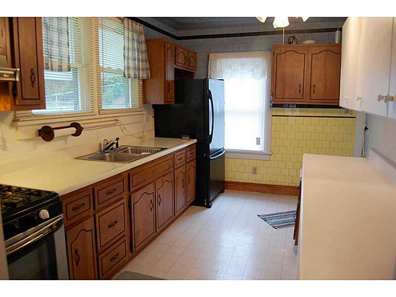 559 Armbrust - Hecla Road Hunker, PA 15639 - Photo 10 of 15 Kitchen.