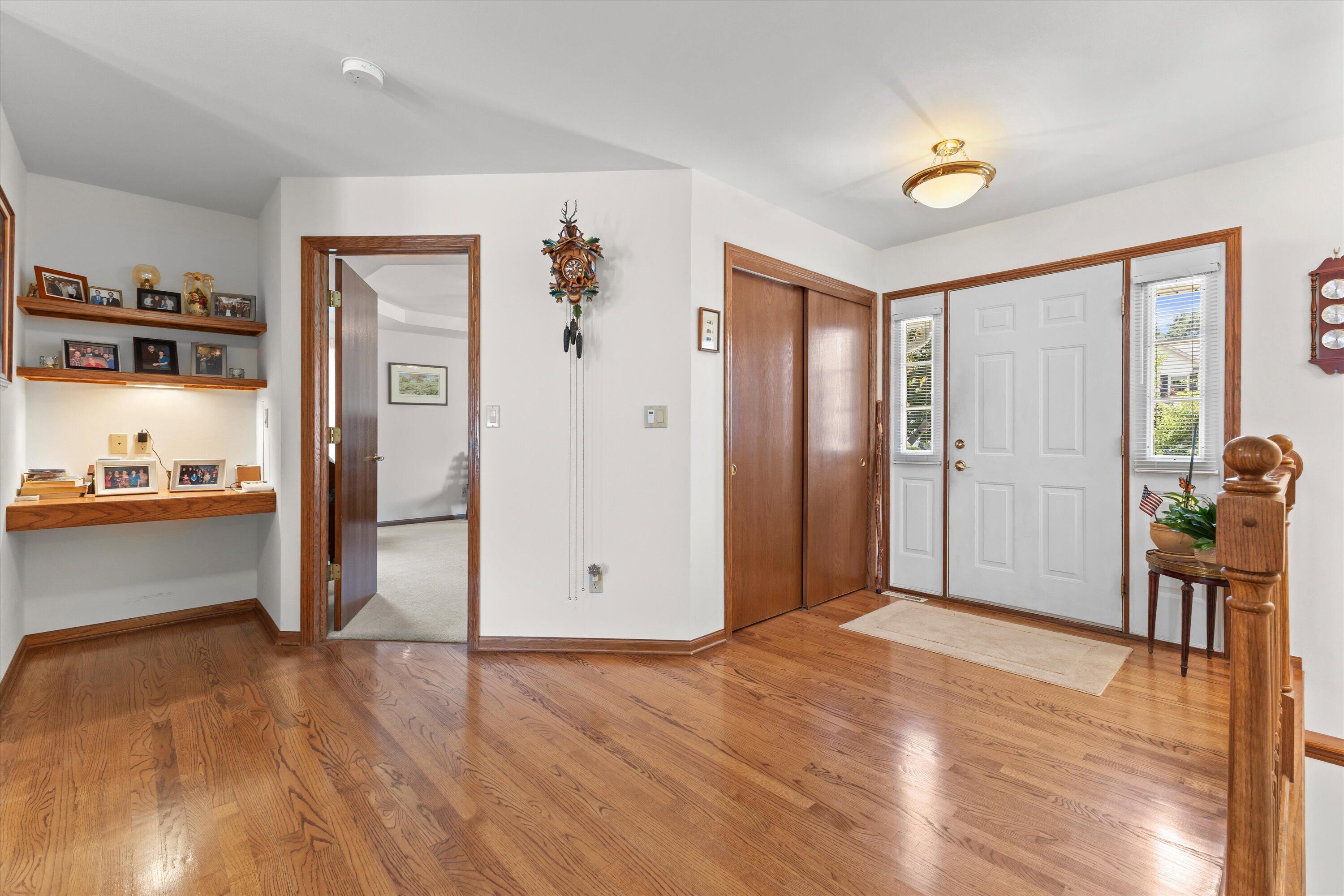 4922 26th Street Kenosha, WI 53144 - Photo 3 of 40 37-KCM-6