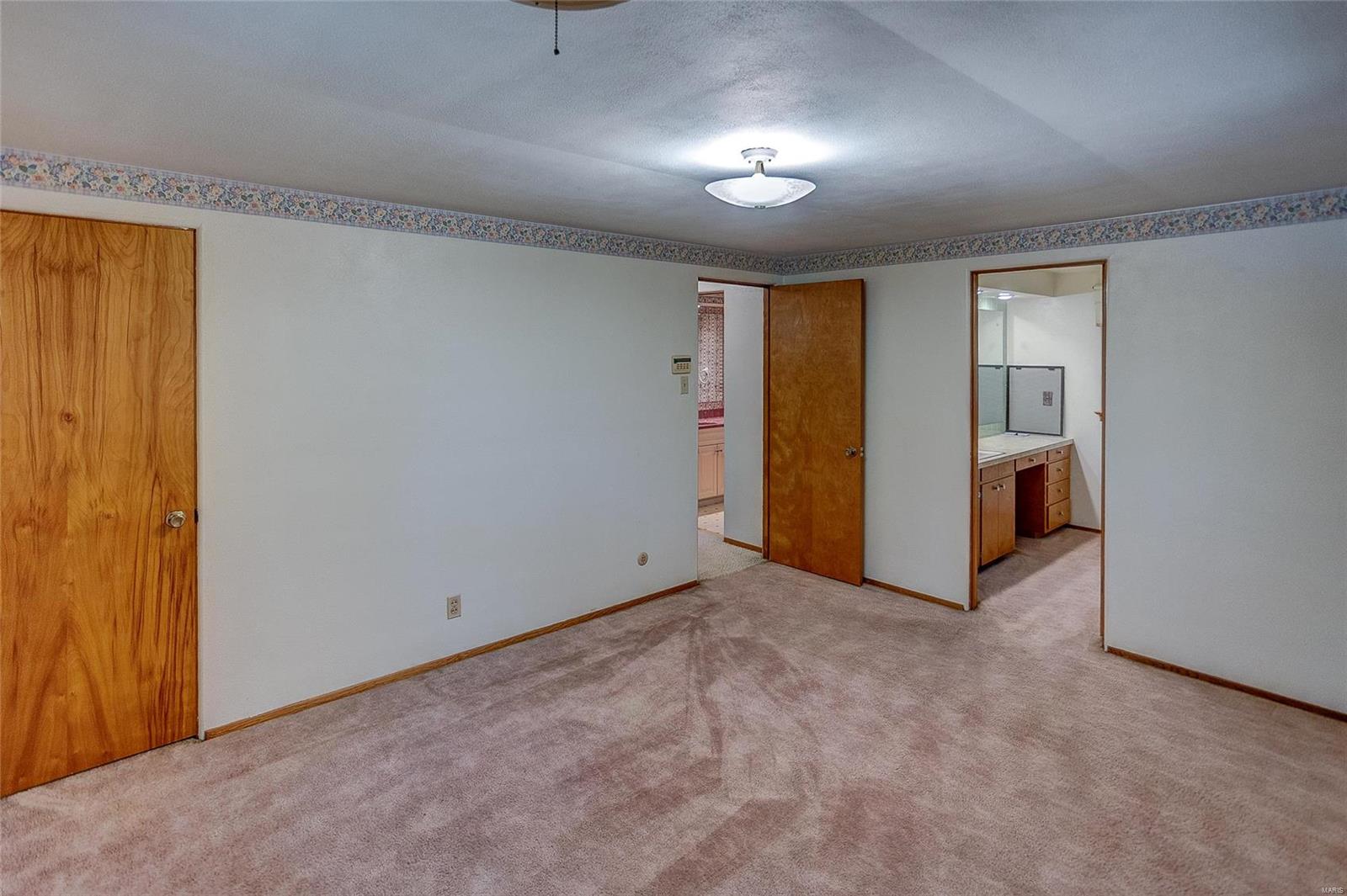 104 Hickory Street Wood River, IL 62095 - Photo 28 of 47