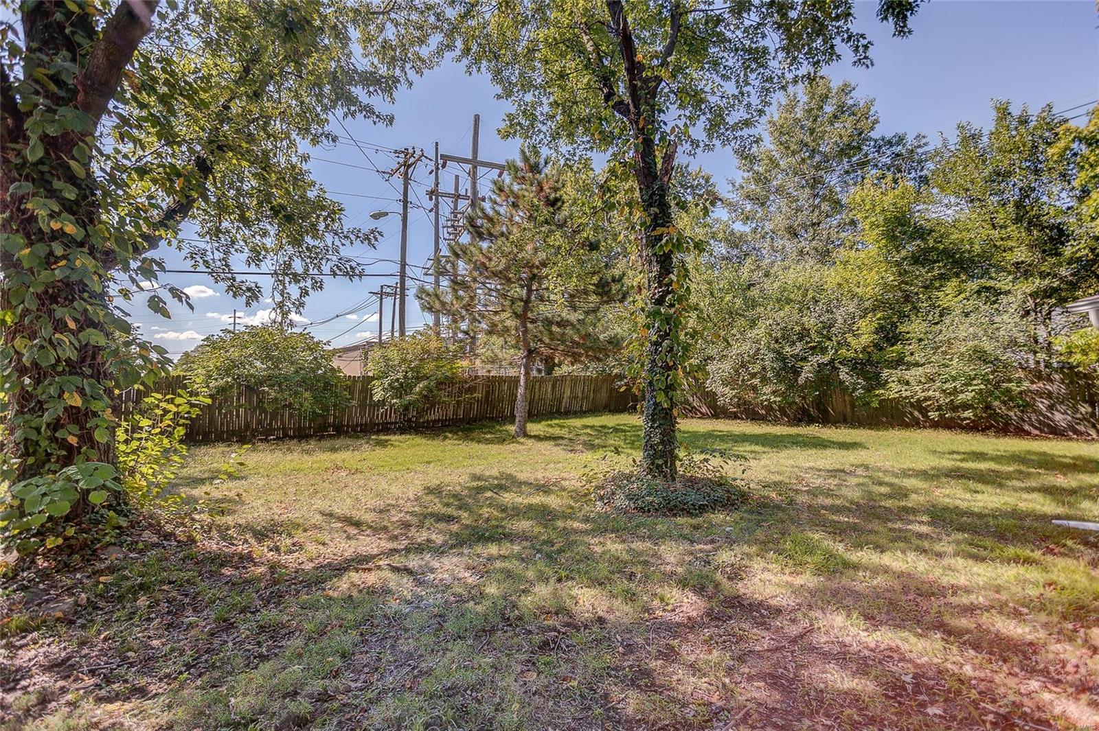 104 Hickory Street Wood River, IL 62095 - Photo 43 of 47