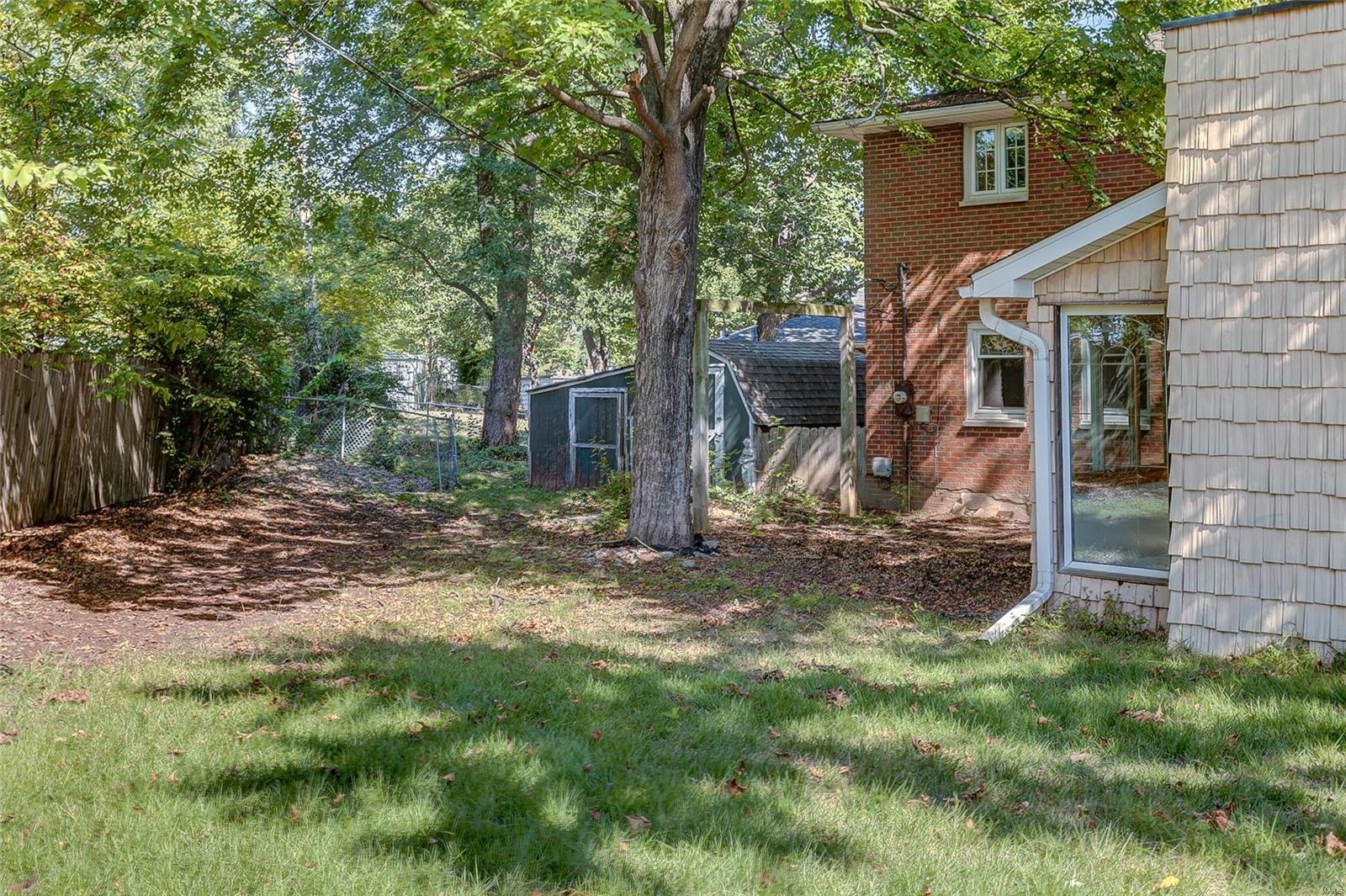 104 Hickory Street Wood River, IL 62095 - Photo 45 of 47