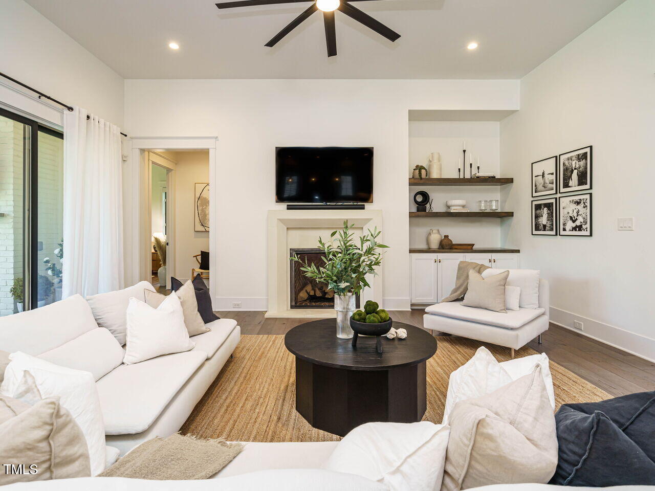 602 Shelley Road Raleigh, NC 27609 - Photo 16 of 64 014-1280x960-living-room