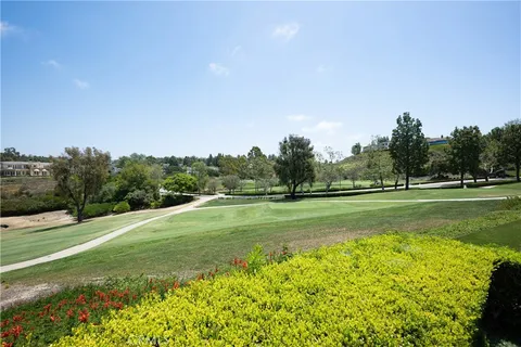 $5,595,000 | 4 Rue Grand Ducal, Newport Beach, CA 92660