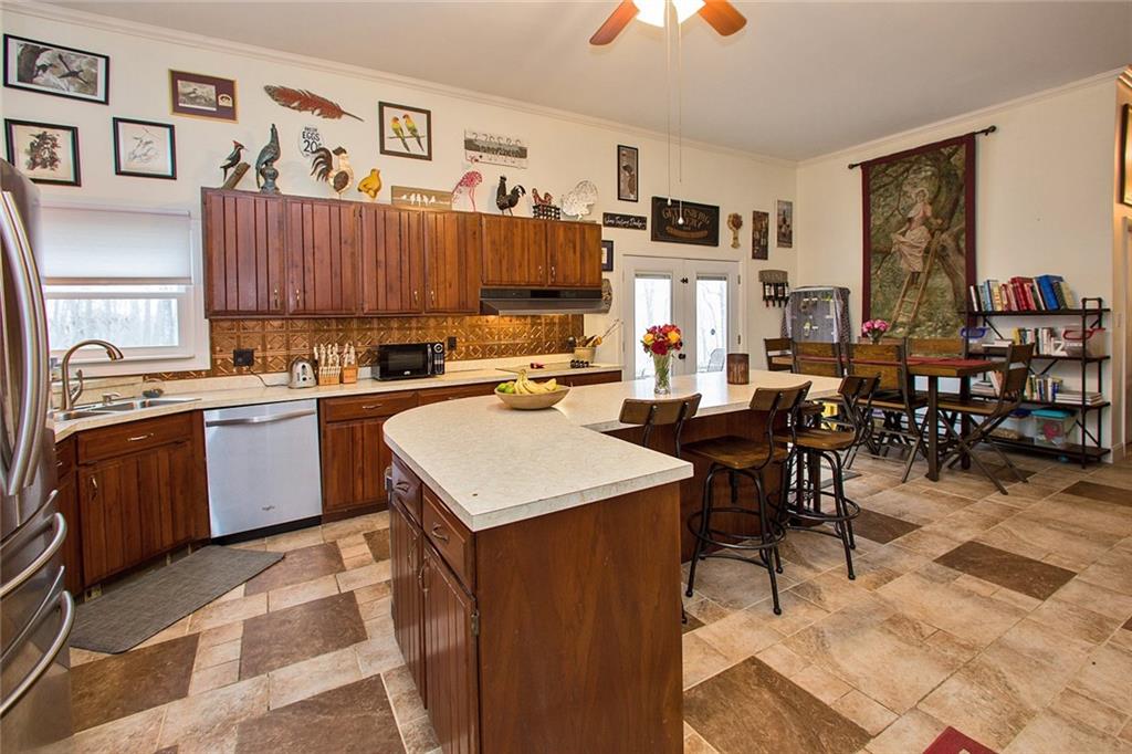 584 Elliotsville Road Farmington, PA 15437 - Photo 6 of 25 Counter space galore!