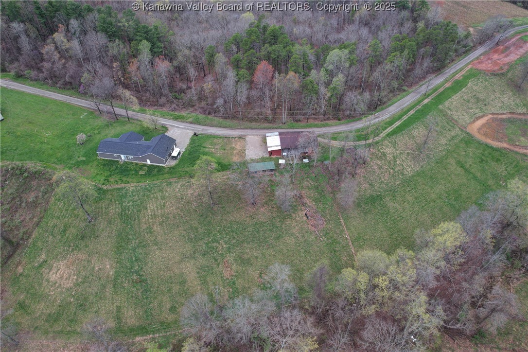 5890 7 Mile Ridge Road Apple Grove, WV 25502 - Photo 29 of 32 Gallery Image 29