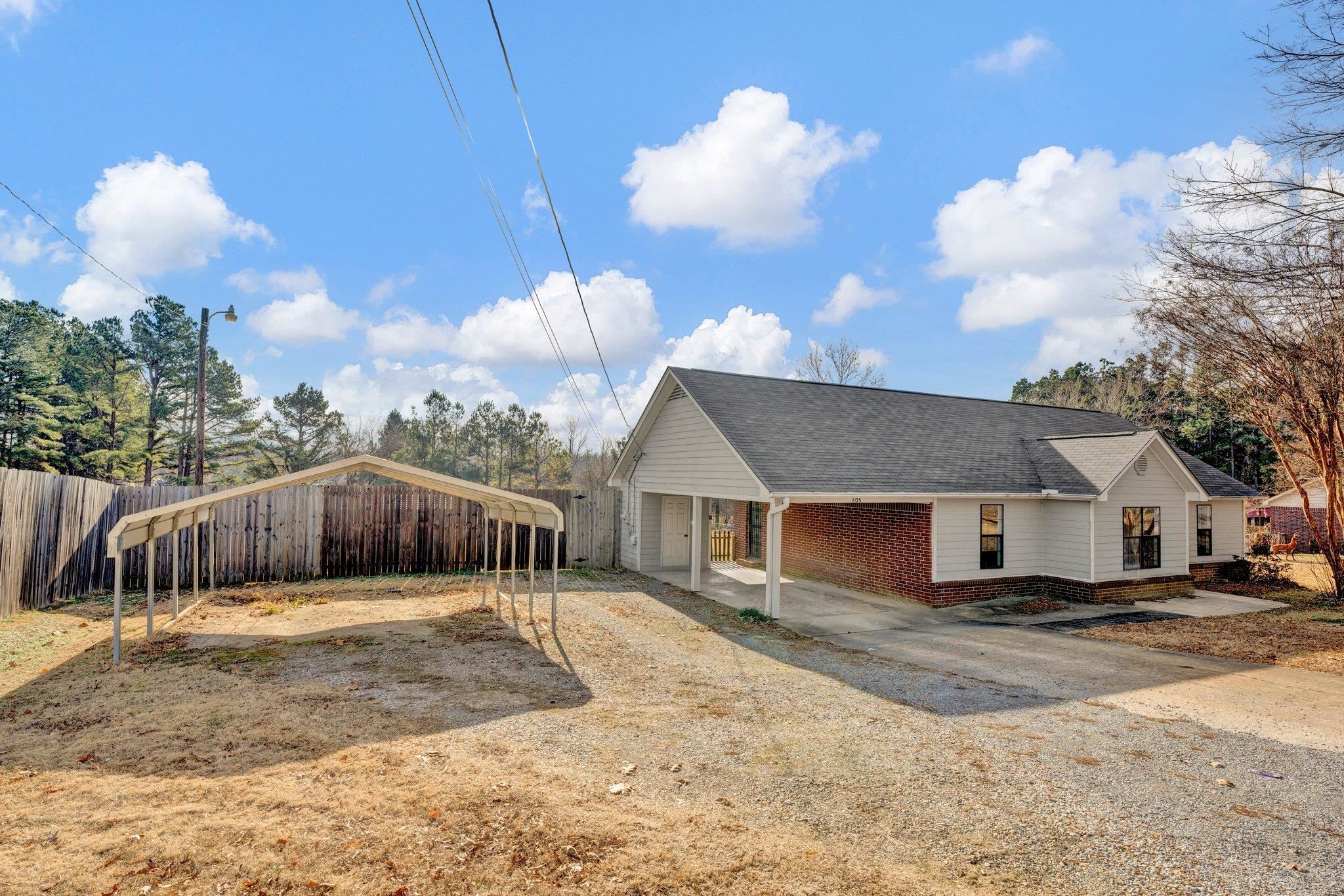805 Tracy Road Millington, TN 38053 - Photo 3 of 39 Gallery Image 3